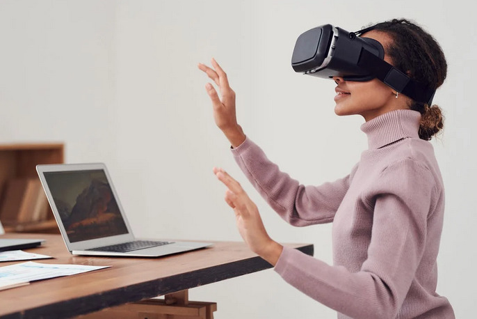 VR